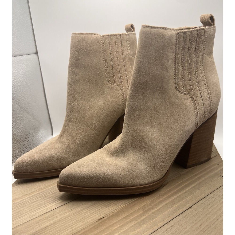 Marc Fisher Matter Suede Ankle Boots Beige Tan Chelsea Pointer Toe Block Heel S7